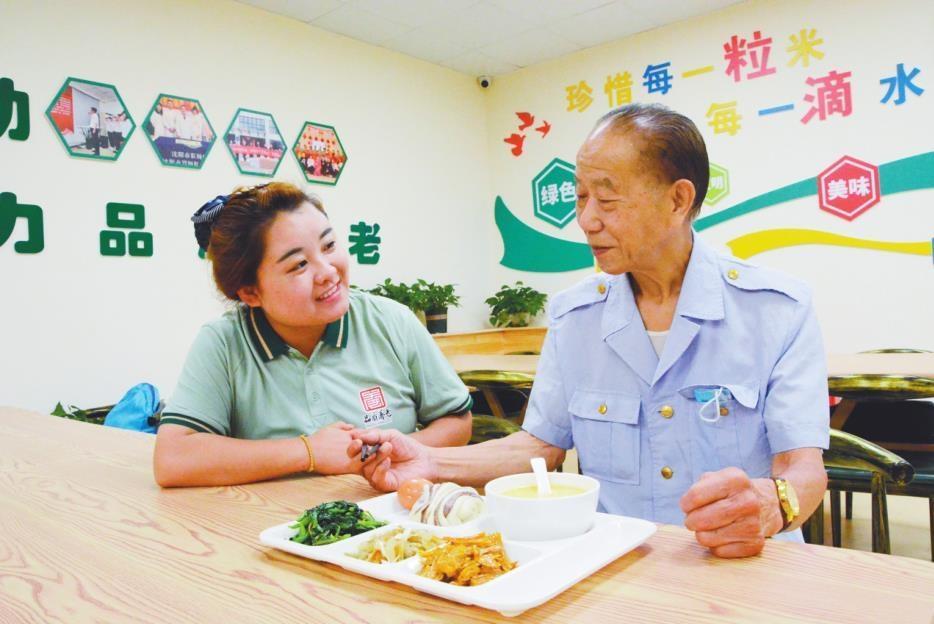 沈阳市皇姑区三台子街道牡丹社区建居家养老服务中心惠民食堂，方便老年居民日常就餐。 沈阳市皇姑区委宣传部供图