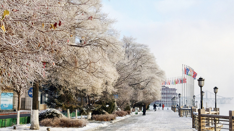 银装素裹 刘海东