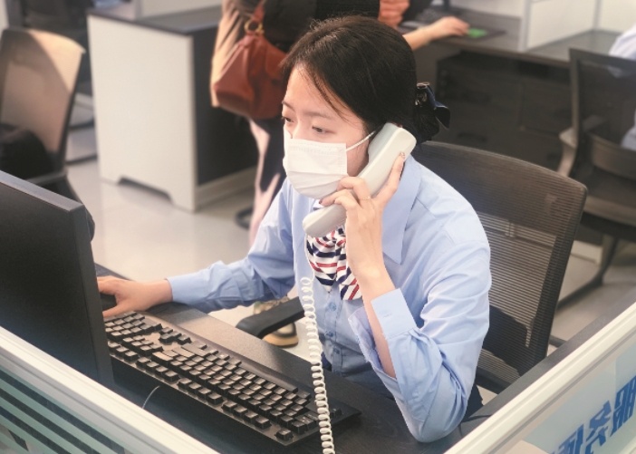 丹东市12345服务热线为市民解决了许多实际困难。