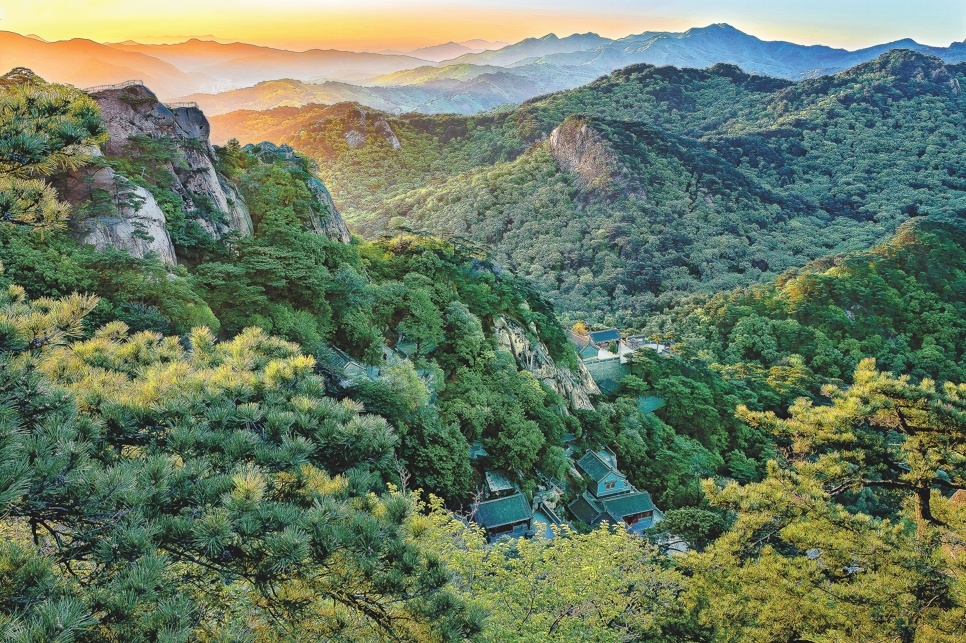 鞍山市千山。