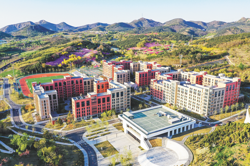 大连英歌石科学城。（摄影：王华）
